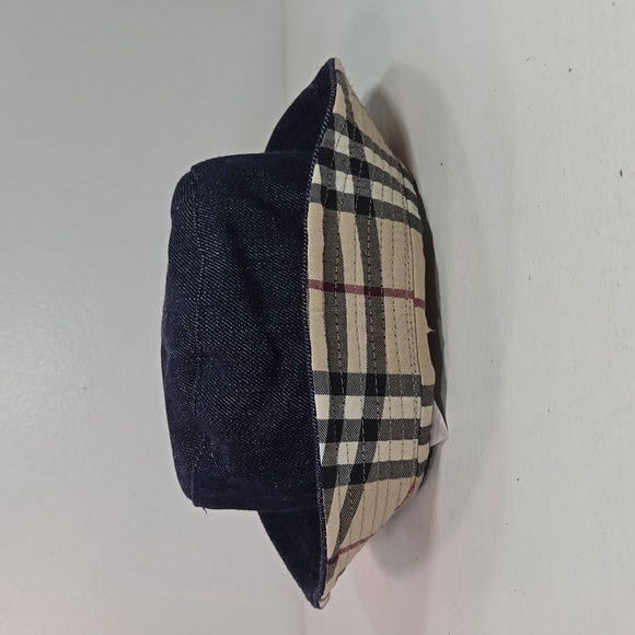 Burberry Nova Check & Denim Reversible Bucket Hat - Picture 8 of 13
